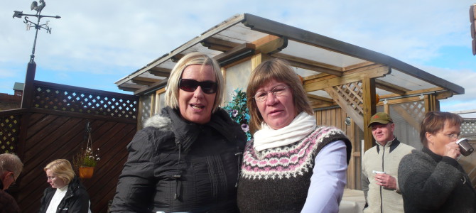 Kvennaskólapía er kannski meira en sumir ráða við…. Kvennaskólapía er kannski meira en sumir ráða við….